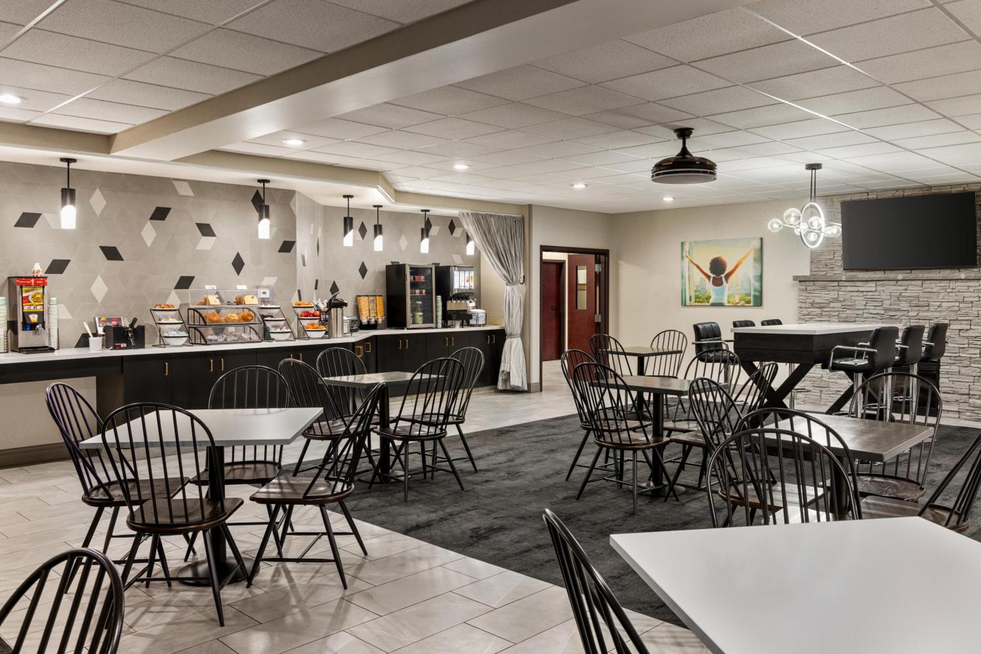 La Quinta Inn & Suites By Wyndham Lake George Exterior foto